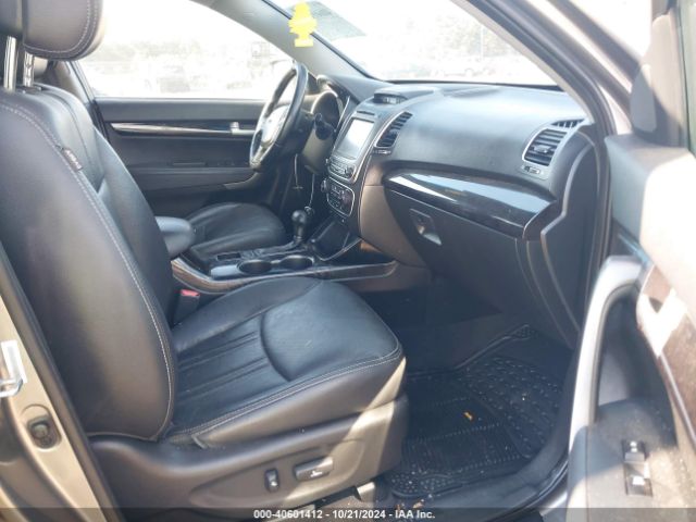 5XYKWDA77FG614718 KIA Sorento Sx V6