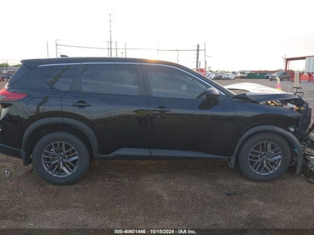 5N1BT3AA6RC728339 Nissan Rogue S Fwd