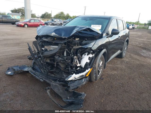 5N1BT3AA6RC728339 Nissan Rogue S Fwd
