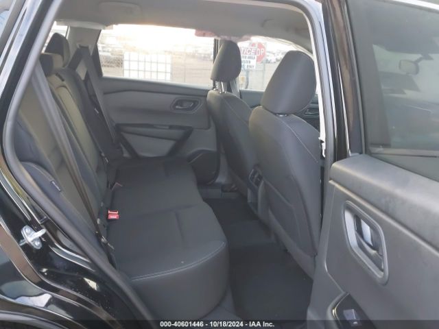 5N1BT3AA6RC728339 Nissan Rogue S Fwd