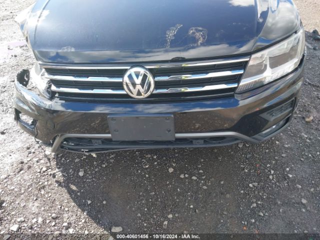 3VV2B7AXXLM022128 Volkswagen Tiguan 2.0t Se/2.0t Se R-line Black/2.0t Sel