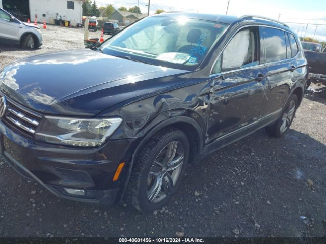 3VV2B7AXXLM022128 Volkswagen Tiguan 2.0t Se/2.0t Se R-line Black/2.0t Sel