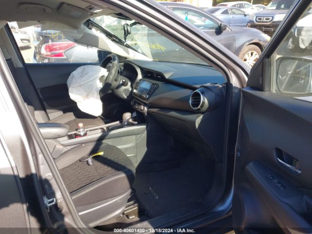 3N1CP5CV5NL487576 Nissan Kicks Sv Xtronic Cvt