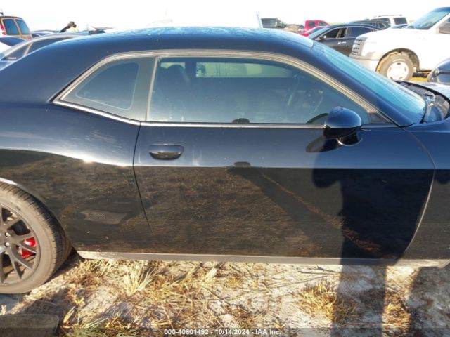 2C3CDZC99FH888076 Dodge Challenger Srt Hellcat