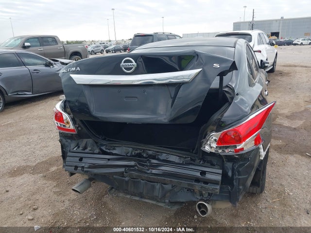 Nissan Altima 2.5 S 2015 1N4AL3AP8FC584914 Image 17