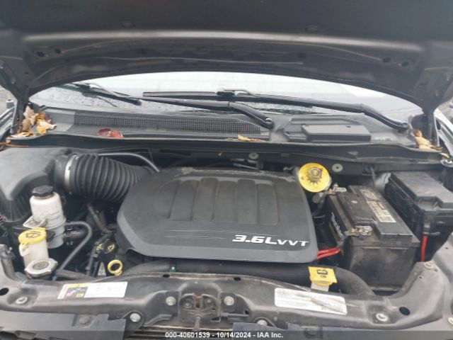 2C4RDGCG5JR161030 Dodge Grand Caravan Sxt
