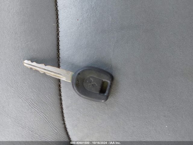 2000 MITSUBISHI GALANT 4A3AA46L6YE151379 Photo 10