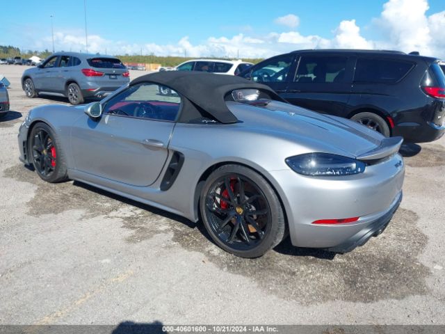 2021 PORSCHE 718 SPYDER WP0CC2A86MS240197 Photo 2