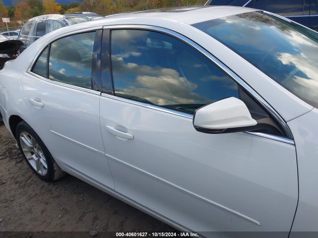 Chevrolet MALIBU 1LT 2015 1G11C5SL3FF231828 Image 13