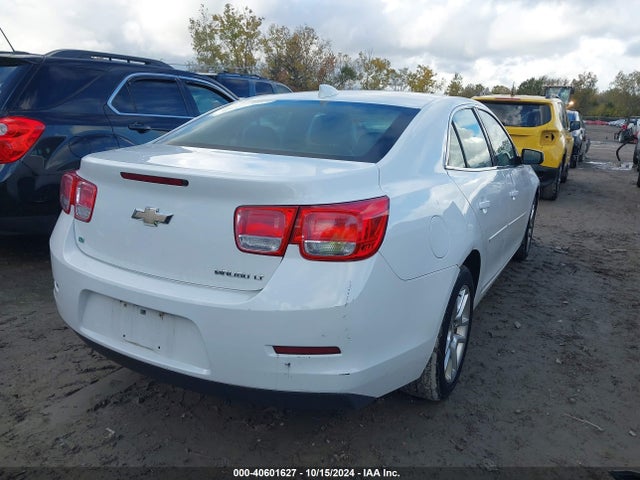 Chevrolet MALIBU 1LT 2015 1G11C5SL3FF231828 Image 4
