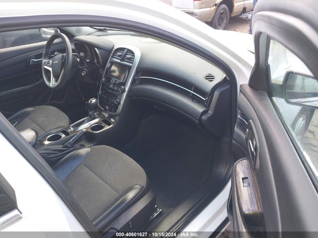 Chevrolet MALIBU 1LT 2015 1G11C5SL3FF231828 Image 5