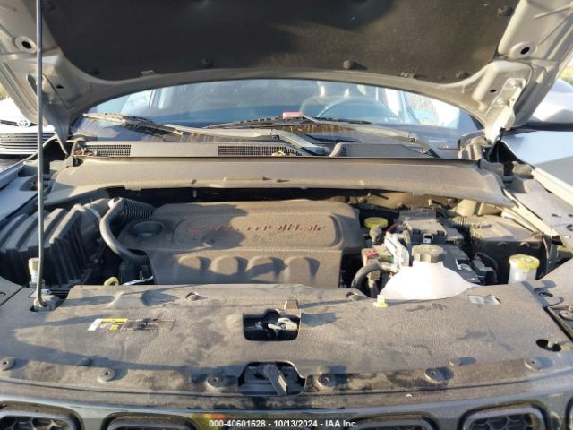 3C4NJCBB4JT326939 Jeep Compass Altitude Fwd