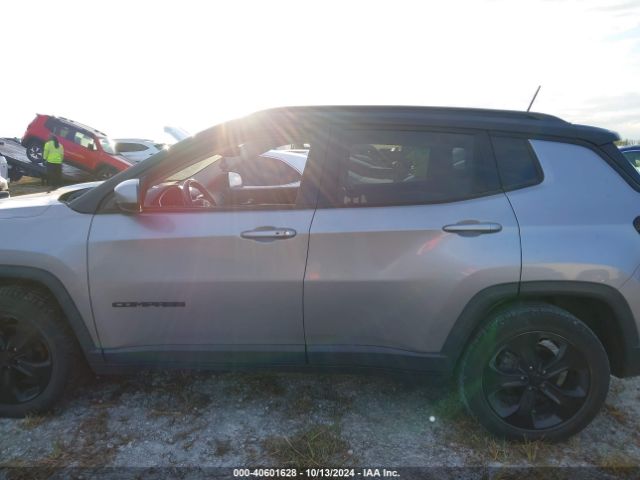 3C4NJCBB4JT326939 Jeep Compass Altitude Fwd