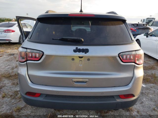 3C4NJCBB4JT326939 Jeep Compass Altitude Fwd