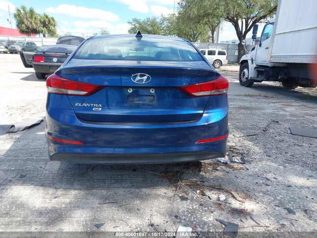 Hyundai ELANTRA SE 2017 5NPD74LF2HH113113 Image 17