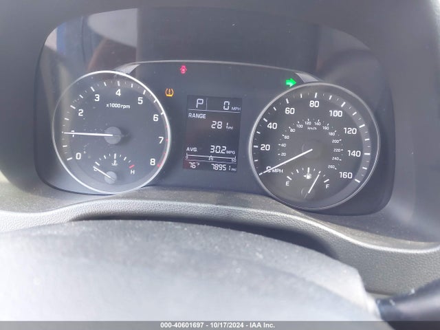 Hyundai ELANTRA SE 2017 5NPD74LF2HH113113 Image 7