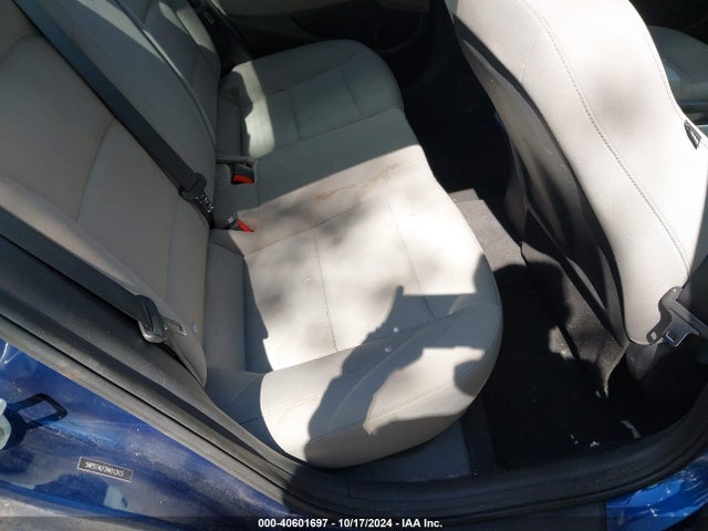 Hyundai ELANTRA SE 2017 5NPD74LF2HH113113 Image 8