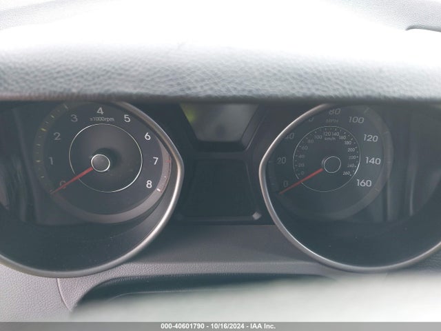 Hyundai ELANTRA SE 2015 5NPDH4AE5FH621550 Image 15