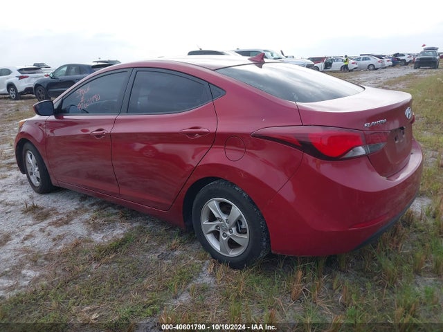 Hyundai ELANTRA SE 2015 5NPDH4AE5FH621550 Image 3