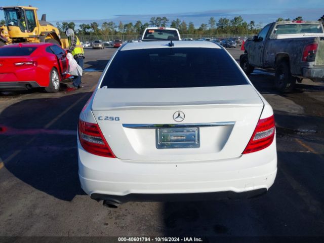 WDDGF4HB1EG253214 Mercedes-Benz C 250 Luxury/sport