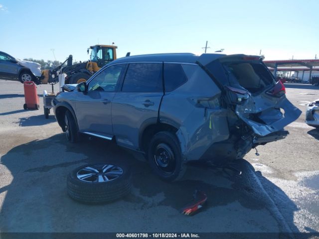 5N1BT3CA8PC884943 Nissan Rogue Sl Fwd
