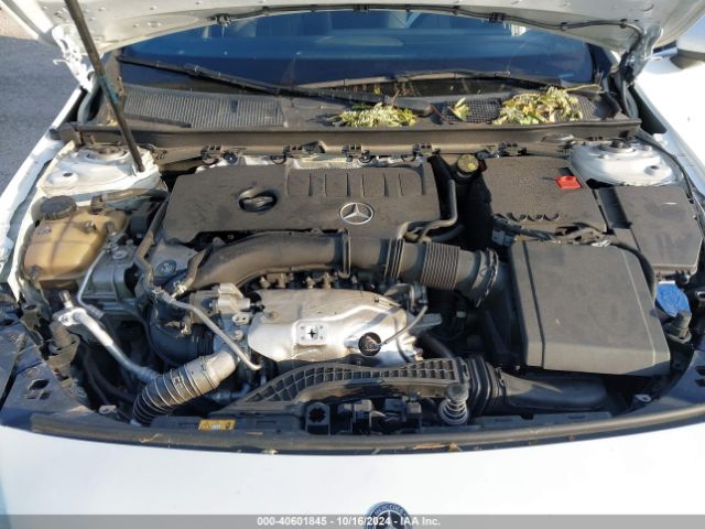 WDD3G4EB8LW039873 Mercedes-Benz A 220