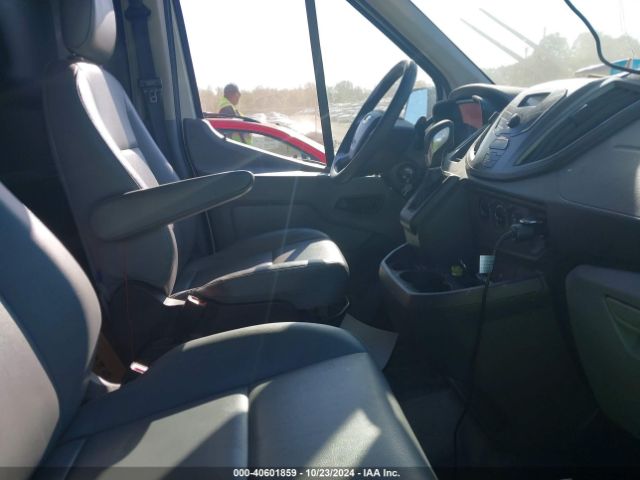 1FTNE2CMXFKA90627 Ford Transit-150