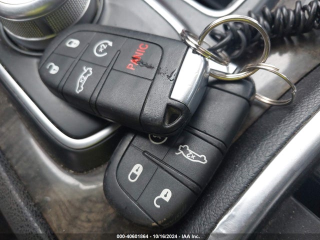 Chrysler 300c Awd 2016 2C3CCAKG1GH111395 Image 11