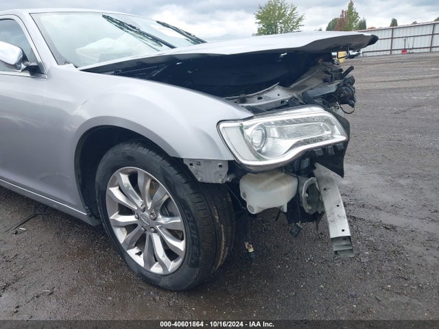 2C3CCAKG1GH111395 Chrysler 300c Awd