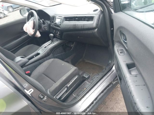 3CZRU6H33NM716032 Honda Hr-v Awd Lx