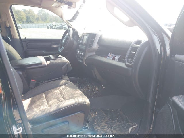 1C6SRFGT6KN613755 RAM 1500 Tradesman  4x4 5'7 Box