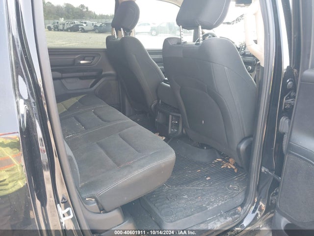 1C6SRFGT6KN613755 RAM 1500 Tradesman  4x4 5'7 Box