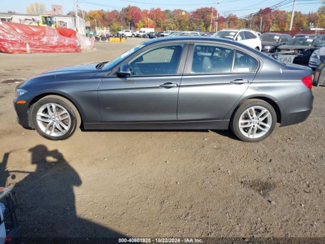 WBA3C3C5XEP662564 BMW 320i Xdrive