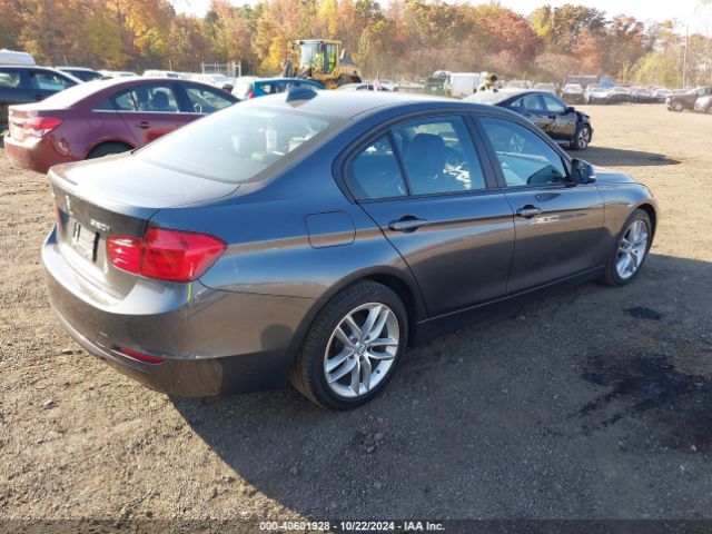 WBA3C3C5XEP662564 BMW 320i Xdrive