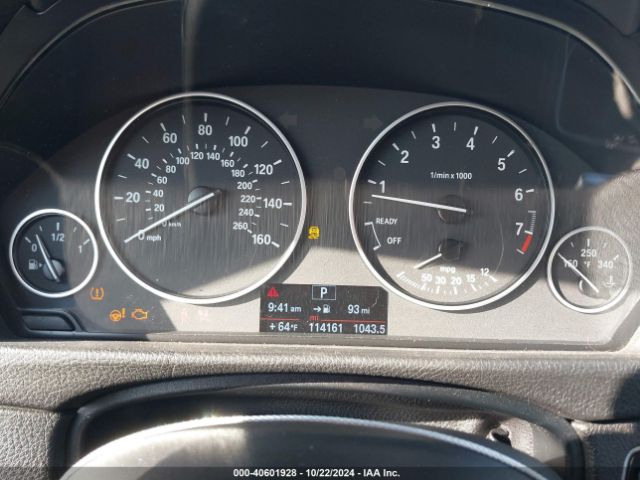 WBA3C3C5XEP662564 BMW 320i Xdrive