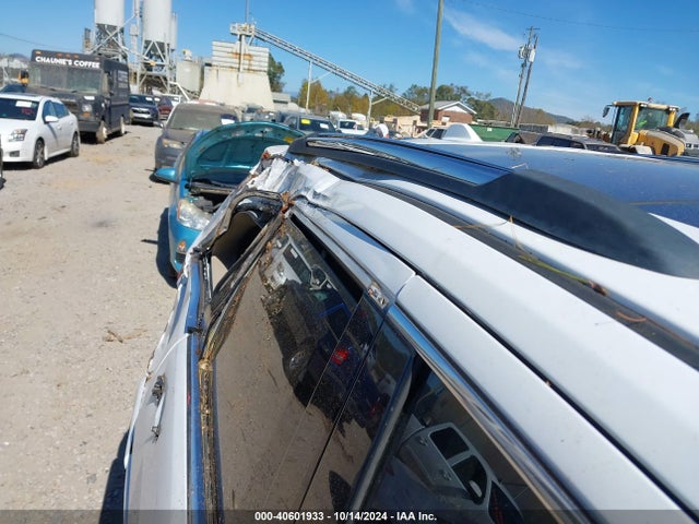 Jeep Grand Cherokee Overland 2014 1C4RJFCT2EC125083 Image 22