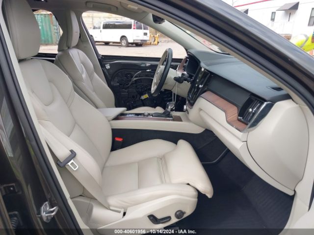 YV4A22RL3K1342236 Volvo Xc60 T6 Inscription