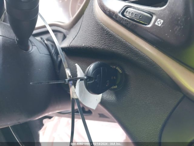 1C4PJMCS2GW120843 Jeep Cherokee Altitude