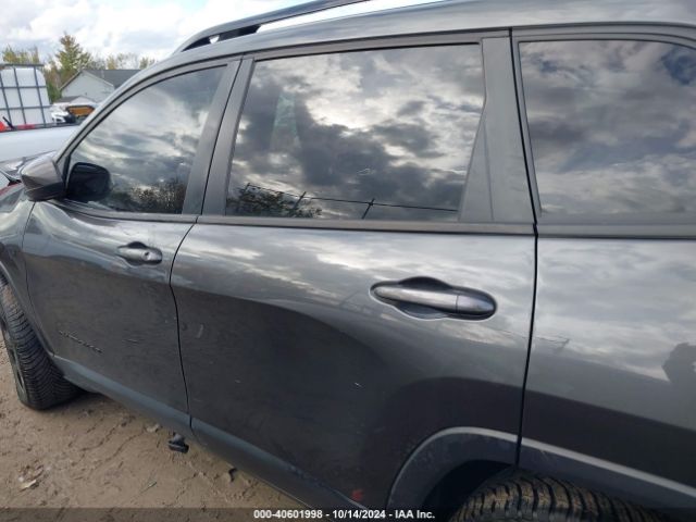 1C4PJMCS2GW120843 Jeep Cherokee Altitude
