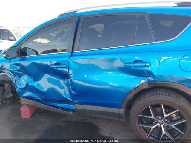 JTMNFREV5JJ739745 Toyota RAV4 SE