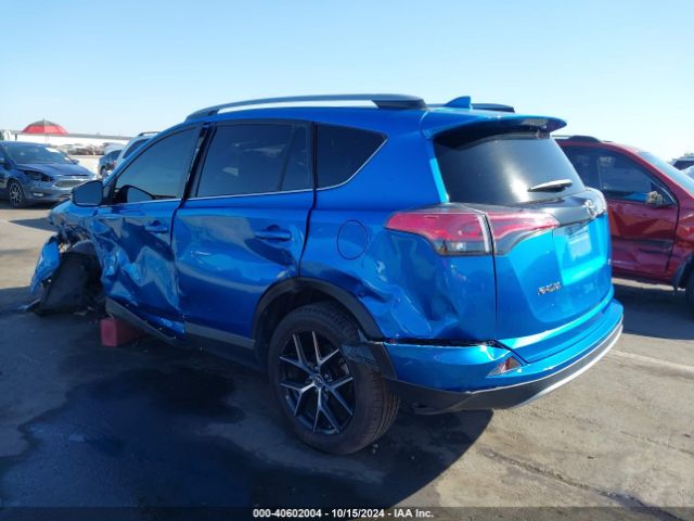 JTMNFREV5JJ739745 Toyota RAV4 SE