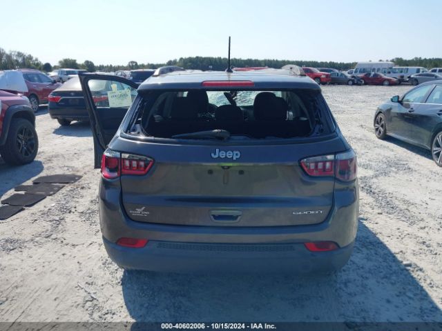 3C4NJCAB0JT182369 Jeep Compass Sport Fwd