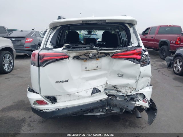 Toyota Rav4 Xle 2017 JTMRFREV5HJ163781 Image 16