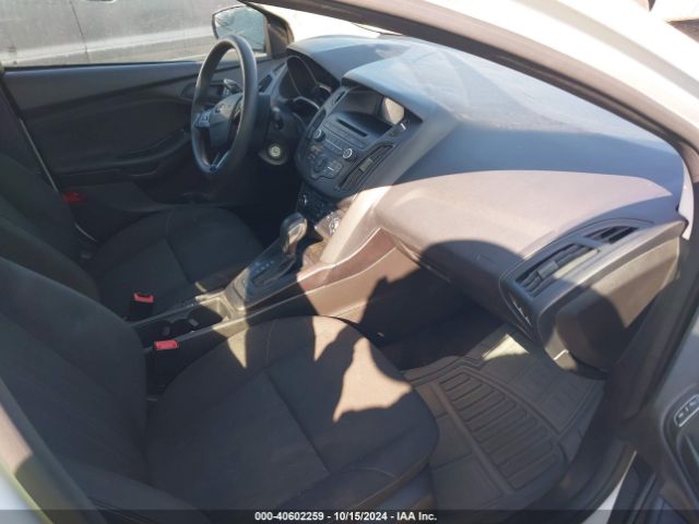 1FADP3E27HL239330 Ford FOCUS S