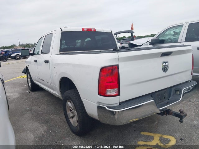 1C6RR7KM4HS861811 RAM 1500 Tradesman  4x4 5'7 Box