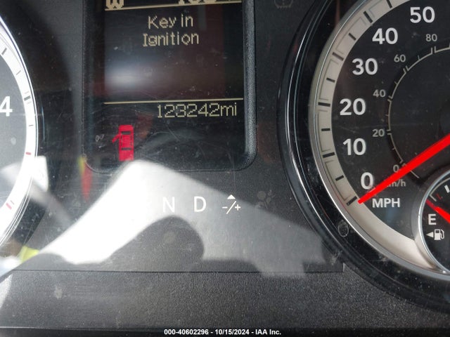 1C6RR7KM4HS861811 RAM 1500 Tradesman  4x4 5'7 Box