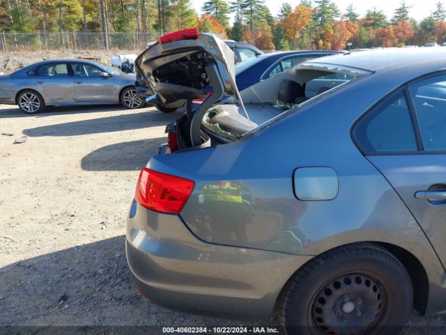 3VW1K7AJ1EM276607 Volkswagen Jetta 2.0l S