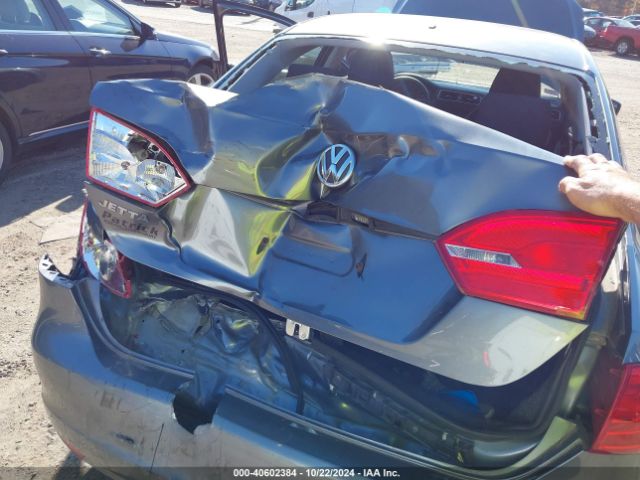 3VW1K7AJ1EM276607 Volkswagen Jetta 2.0l S