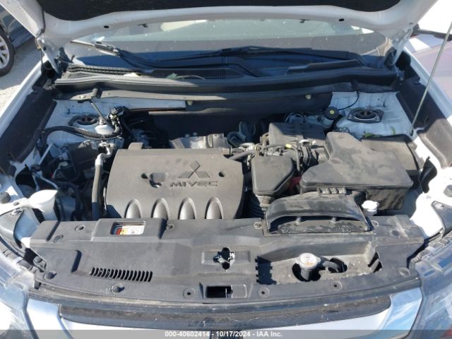 JA4AD3A37JZ055247 Mitsubishi Outlander Sel