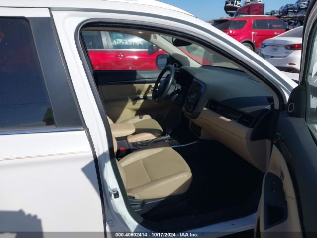 JA4AD3A37JZ055247 Mitsubishi Outlander Sel